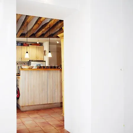 Marais Apartment